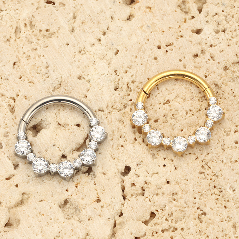 ASTM F136 TItanium Daith Click - đánh giá và giá Zoor Body Jewelry