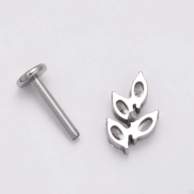 G23 Titanium Gem CZ Ear Conch  - đánh giá và giá Zoor Body Jewelry